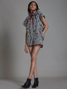 Stripe Tora Shirt and Scallop Shorts Set-Black with Red Heart